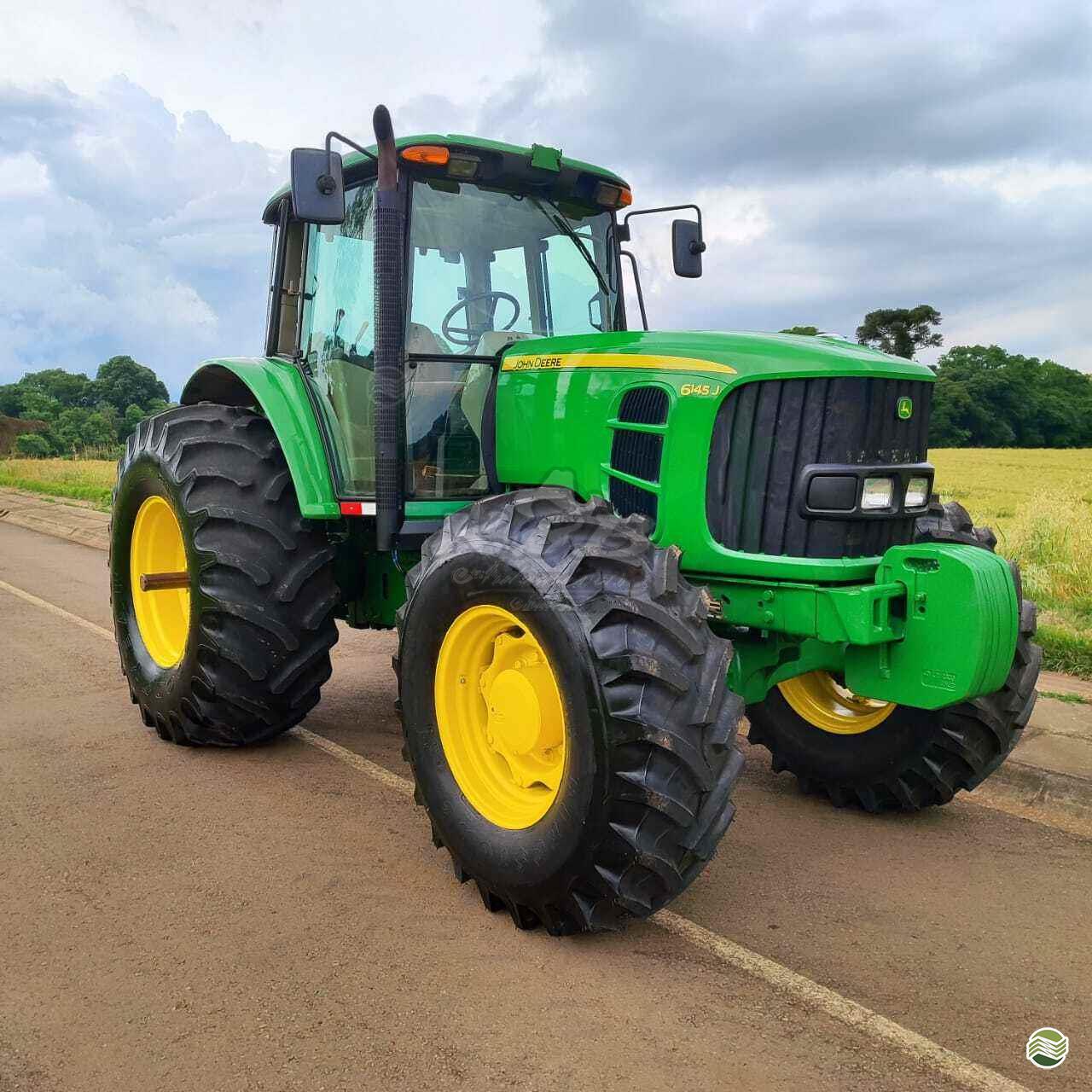TRATOR JOHN DEERE JOHN DEERE 6145J Tração 4x4 K & B Automóveis e Tratores CASCA RIO GRANDE DO SUL RS